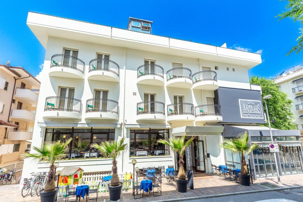 Hotel Antares Cattolica Zewnętrze zdjęcie
