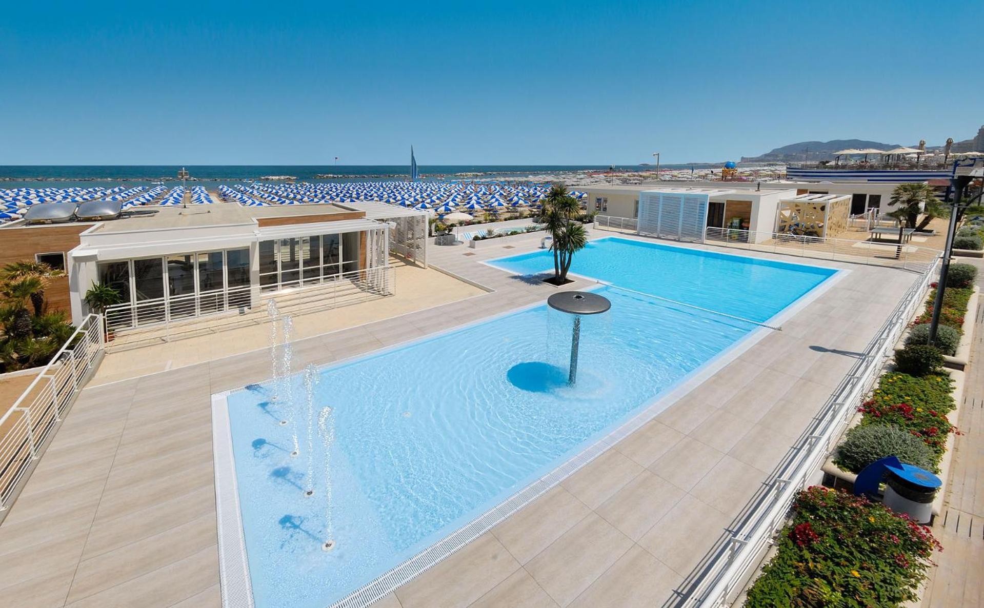 Hotel Antares Cattolica Zewnętrze zdjęcie